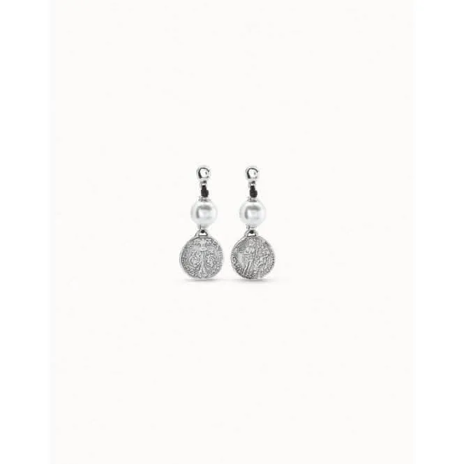 Alexandria White Pearl Shell Earrings