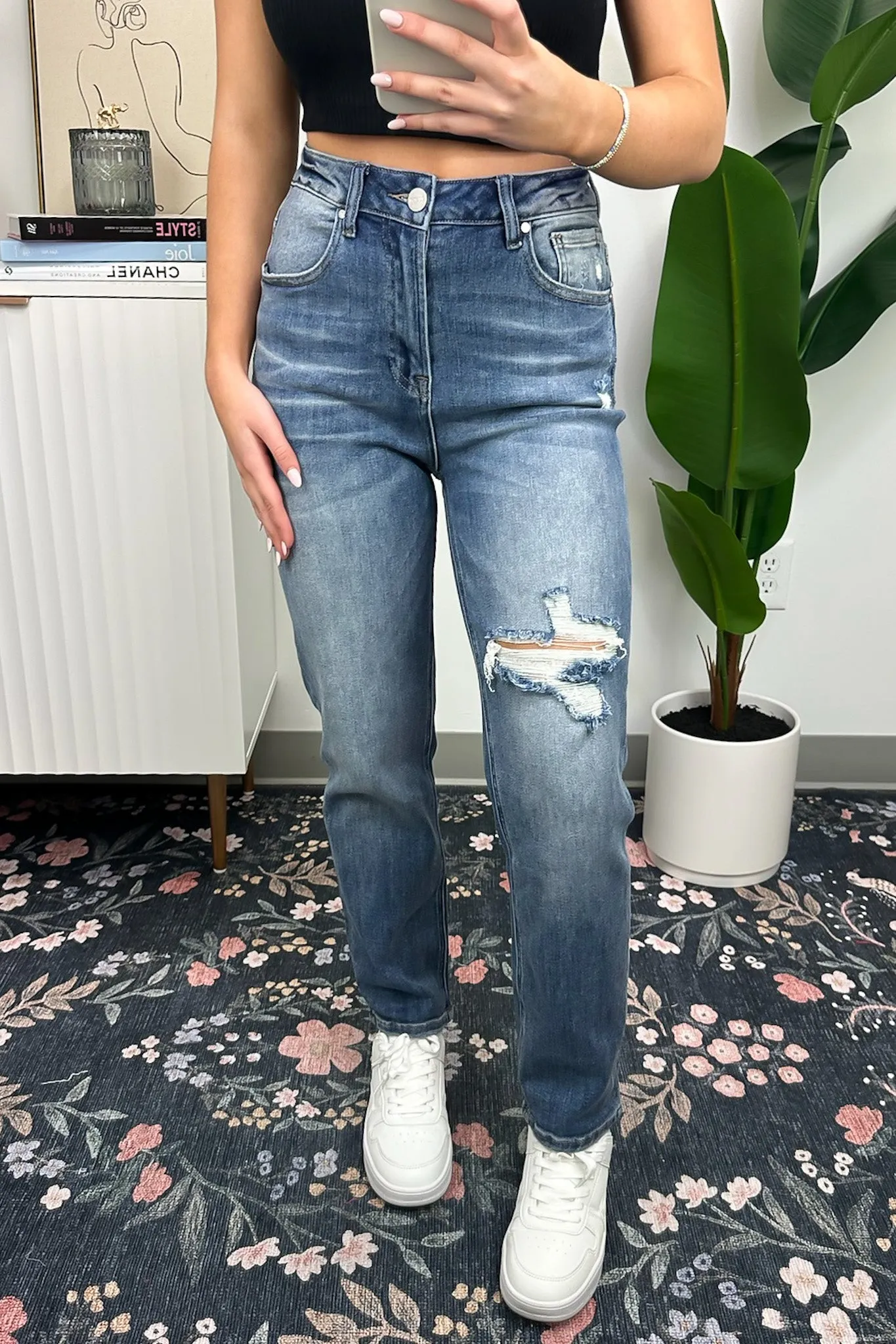 Elantine High Rise Straight Leg Distressed Jeans