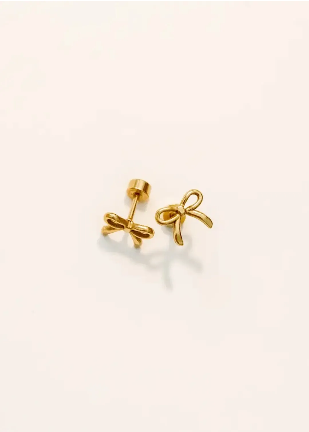 Sadie Gold Bows Screwback Stud Earrings