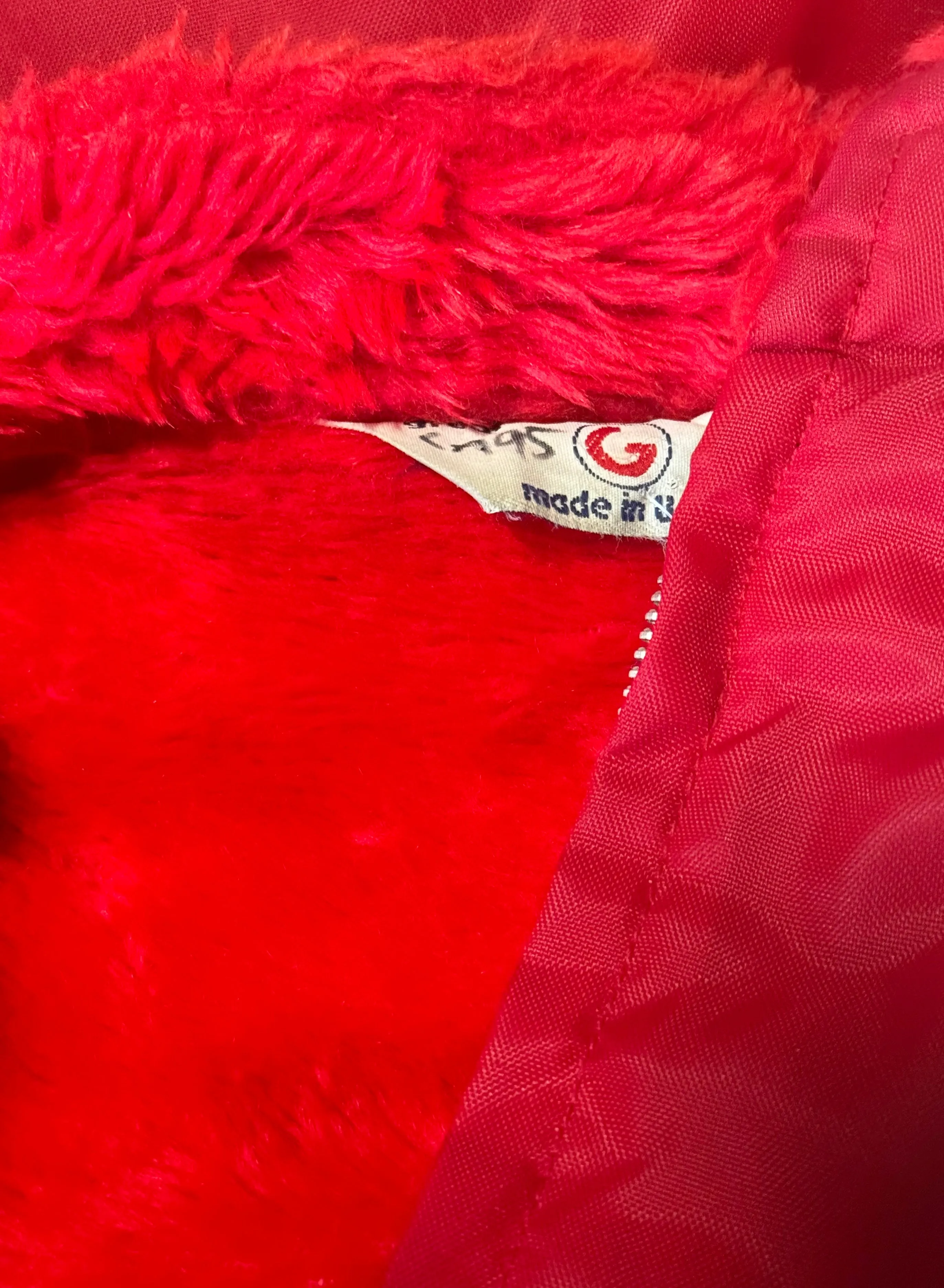 Vintage Red Fluffy Lined Windbreaker (XL- XXL)